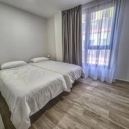By Playa De Canteras Apartment
